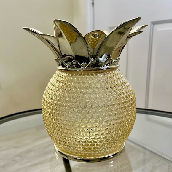 Bath & Body Works Pineapple Candle Holder - Picture 2 of 5